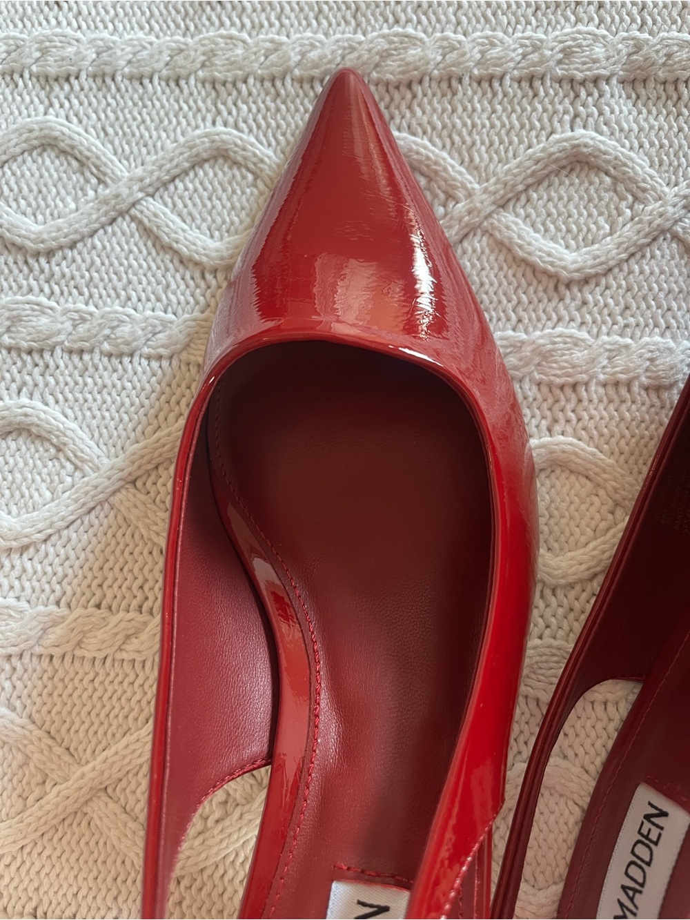 Steve Madden Alynna Red Patent Slingback Pointed Heels Various Sizes - Picture 11 of 14